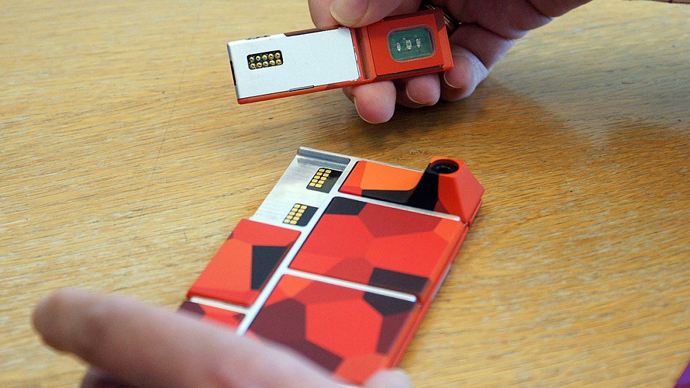 Project Ara – смартфон-конструктор от Google</p>
<p>